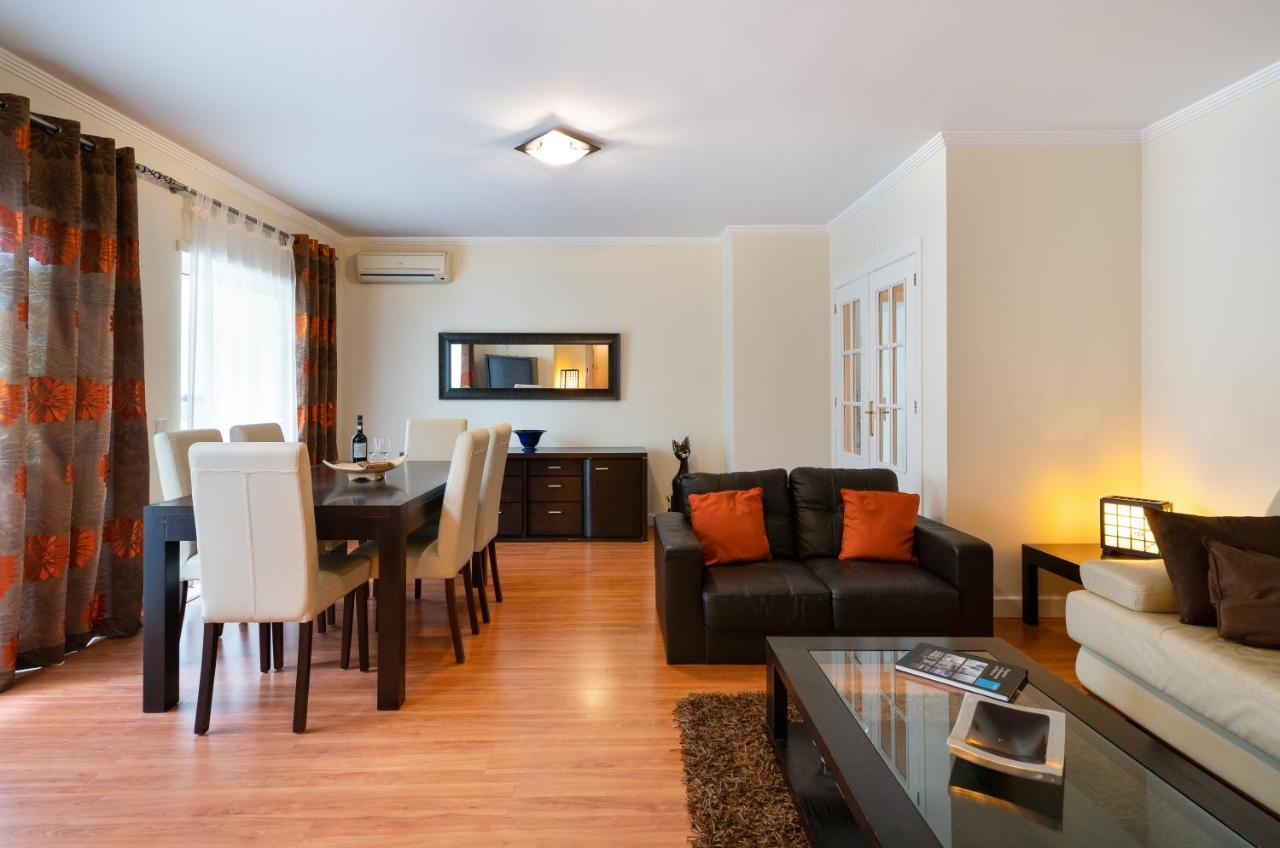 Jazz & Silvia - Excelente Localizacao Em Albufeira, Apenas A 5 Min Da Dos Pescadores Appartement